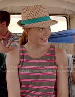 Daphne's pink striped tank top and denim shorts on Switched at Birth