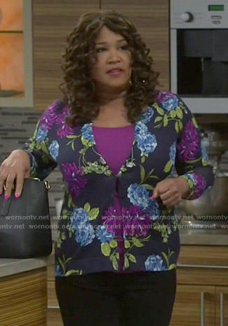 Yolanda's purple and blue floral cardigan on Young and Hungry