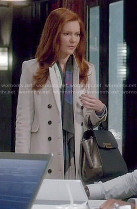 Abby's grey coat on Scandal
