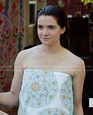 Karma's medallion print towel on Faking It