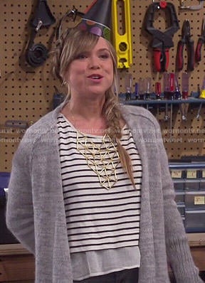Kristin's striped layered top, long cardigan and gold geometric bib necklace on Last Man Standing