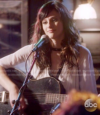 Layla's white dress with black trim on Nashville