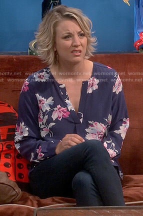 Penny's blue floral v-neck blouse on The Big Bang Theory