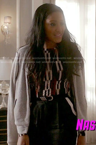Zayday's black, red and white printed top on Scream Queens