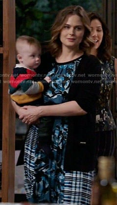 Brennan's blue mixed-print dress on Bones