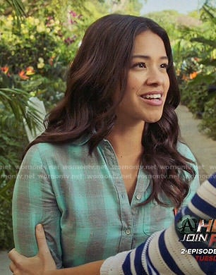 Jane's aqua plaid shirt on Jane the Virgin