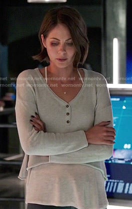 Thea's cropped henley top on Arrow