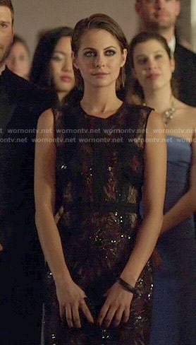 Thea's dark purple floral gown with black trim on Arrow