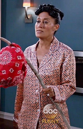 Rainbow's coral geometric printed pajamas on Black-ish