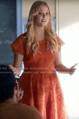 Ali's red lace dress on Pretty Little Liars