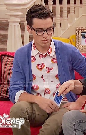 Joey's donut print shirt on Liv and Maddie