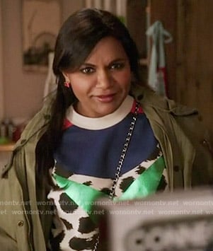 Mindy's leopard print sweater on The Mindy Project
