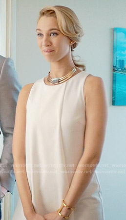 Petra's white asymmetric dress on Jane the Virgin