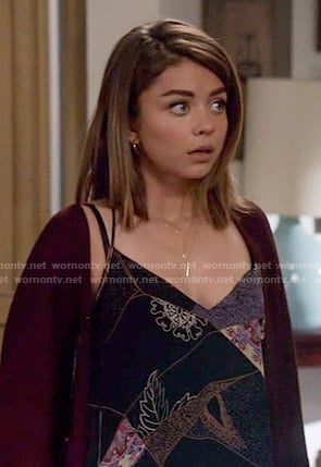Haley's patchwork print top on Modern Family