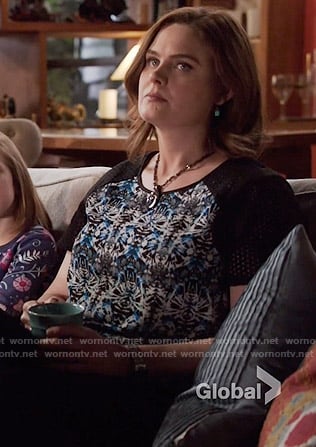 Brennan's blue printed top with mesh sleeves on Bones