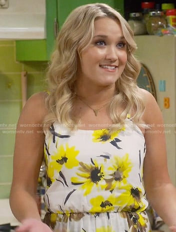 Gabi's yellow floral romper on Young and Hungry
