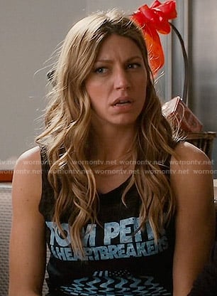 Josslyn's Tom Petty Heartbreakers tank top on Mistresses