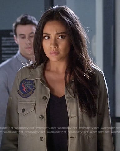 Emily's green jacket with patches on Pretty Little Liars