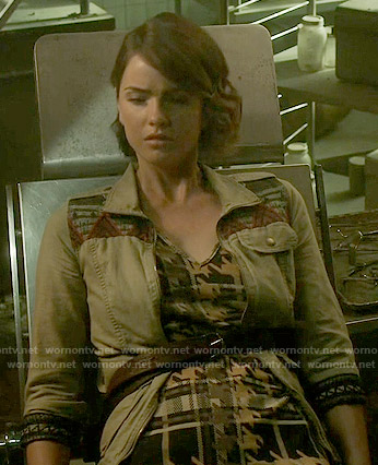 Malia's houndstooth dress and embroidered jacket on Teen Wolf
