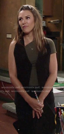 Chloe's green asymmetrical tee on The Young and the Restless