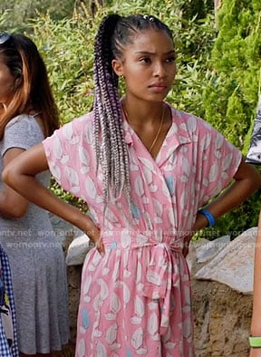 Zoey's pink printed romper on Black-ish