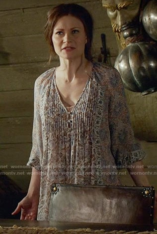 Belle's floral print dress on Once Upon a Time