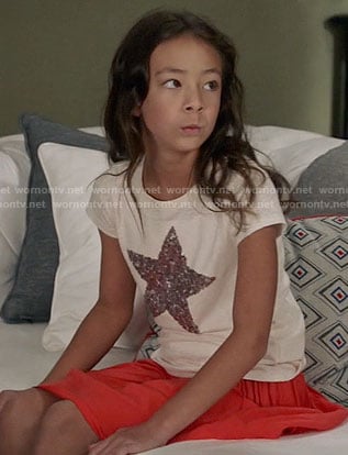 Lily's sequin star tee on Modern Family
