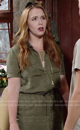 Mariah's green shirtdress on The Young and the Restless