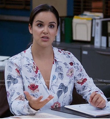 Amy's white floral blouse on Brooklyn Nine-Nine