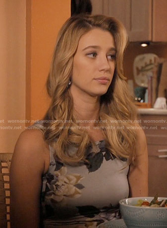 Anezka's grey floral dress on Jane the Virgin