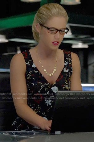 Felicity's black floral v-neck top on Arrow
