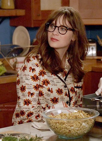 Jess's Thanksgiving turkey print pajamas on New Girl
