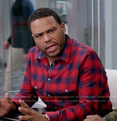 Andre's red checked shirt on Black-ish