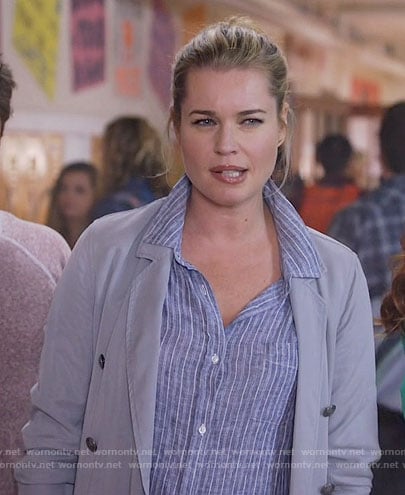 Eve's blue striped shirt on The Librarians
