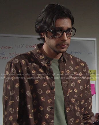 Ravi's brown leaf print shirt on The Young and the Restless