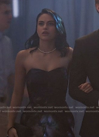 Veronica's strapless jacquard dress on Riverdale
