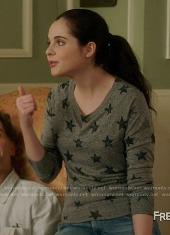 Bay's star print top on Switched at Birth