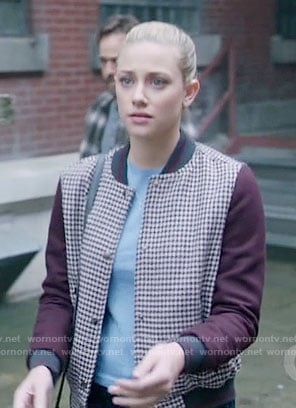 Betty's burgundy houndstooth jacket on Riverdale