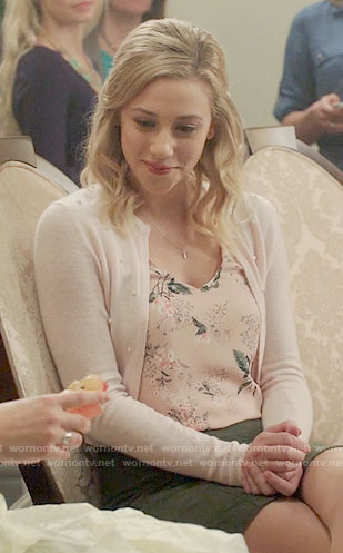 Betty's pink floral top and cardigan on Riverdale