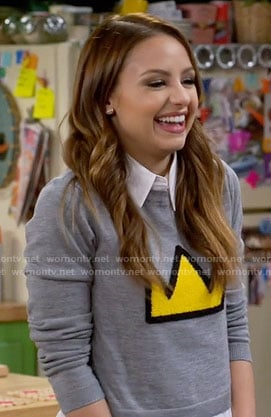 Sofia's crown sweater on Young and Hungry