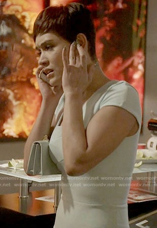 Anika's light green dress on Empire