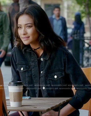 Emily's black denim jacket on Pretty Little Liars
