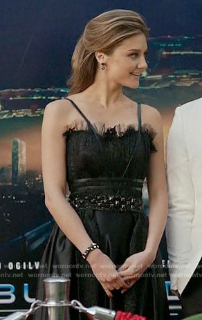 Megan's black lace gown on The Arrangement