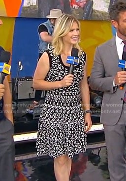 Sara's black leopard sleeveless dress on Good Morning America