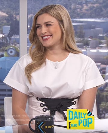 Carissa's white corset top on E! News Daily Pop