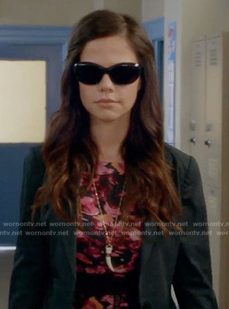 Jenna's pink floral top on Pretty Little Liars