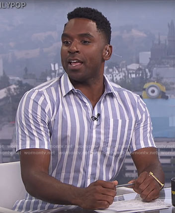 Justin's blue striped shirt on E! News Daily Pop