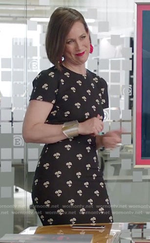 Diana's black daisy print dress on Younger