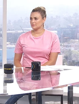 Carissa's pink t-shirt dress and blue boots on E! News Daily Pop