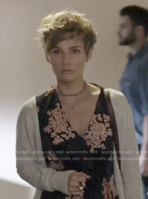 Scarlett's navy floral v-neck dress on Nashville